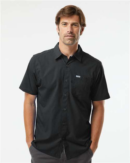 Columbia Black / S Men's PFG Slack Tide™ Camp Shirt